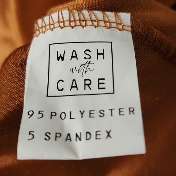 2 Fly Velvedeer Spice Button Down Top - Picture 5 of 6